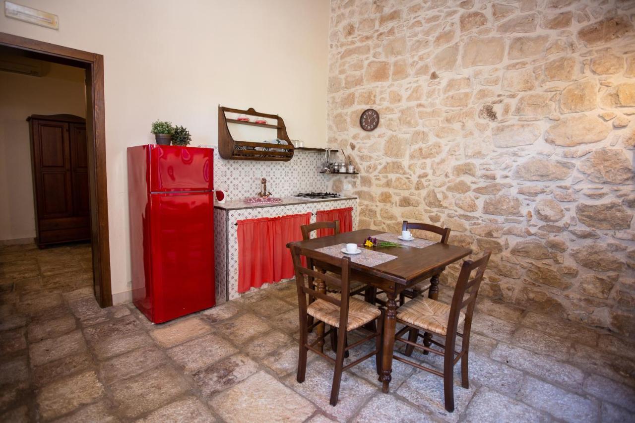 IzzHome Carrubo Santa Croce Camerina Exterior foto