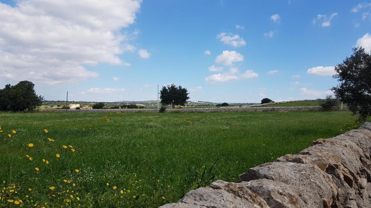 IzzHome Carrubo Santa Croce Camerina Exterior foto